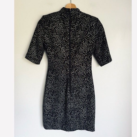 Alice + Olivia • Inka Strong-Shoulder Mockneck Dress - Picture 6 of 8